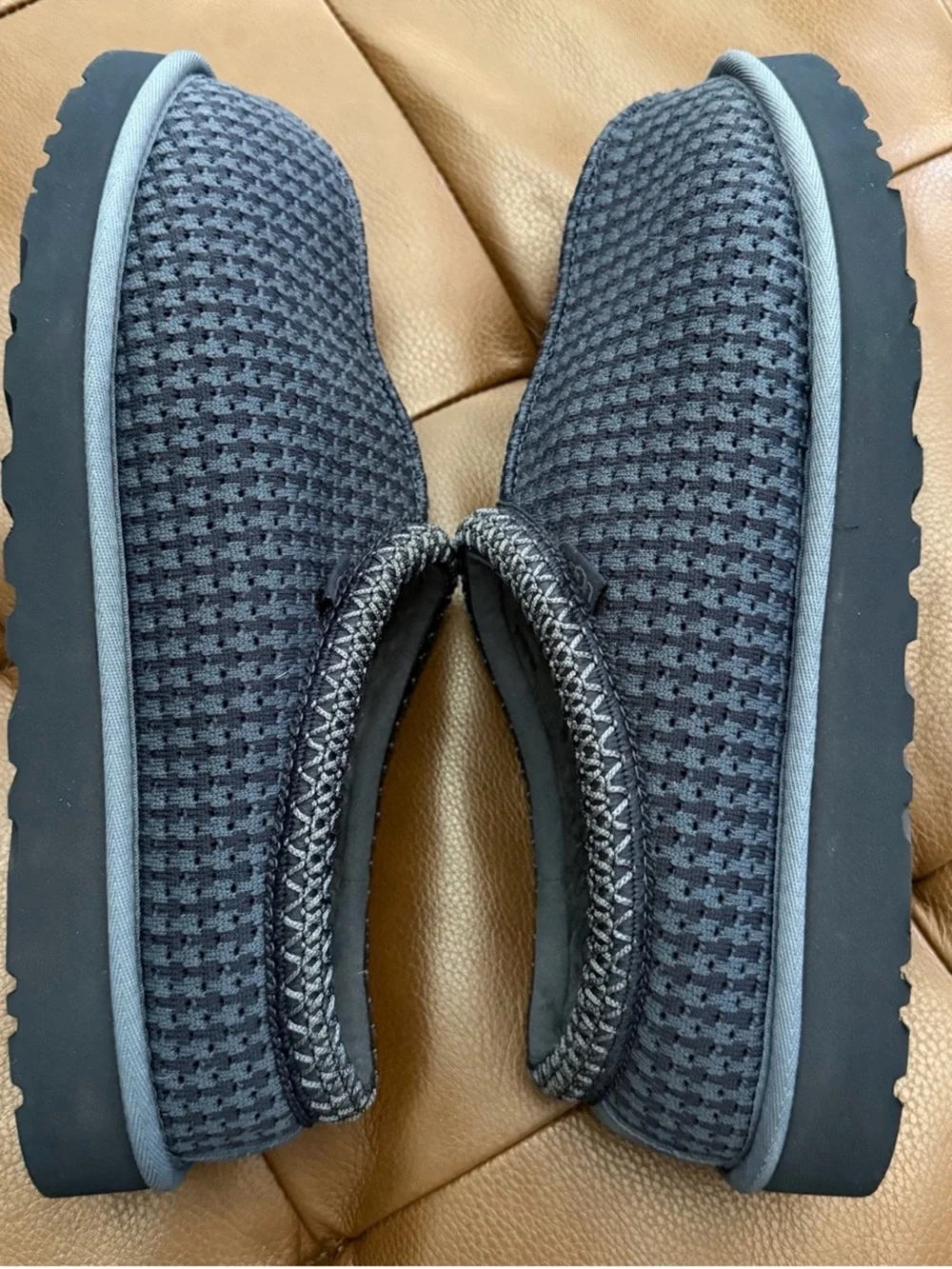 UGG Plush Navy Men's Slip-Ons EUC 12